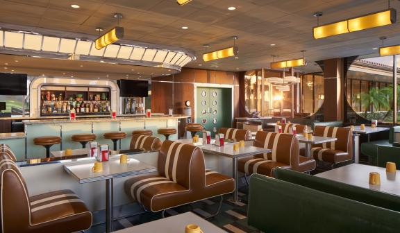 Layout and decor of Birdie's Diner at PGA National Resort.